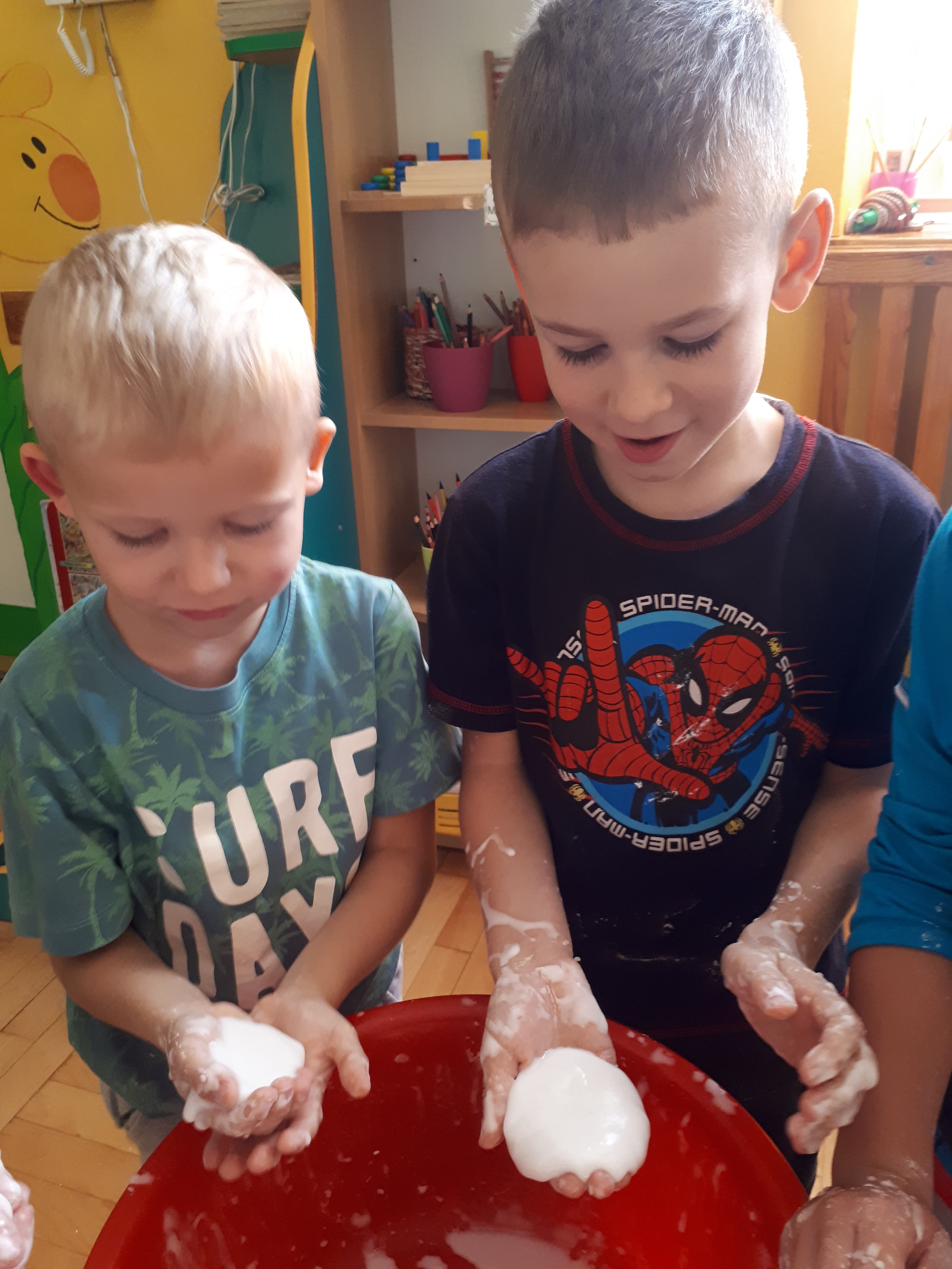 Płyn nienewtonoski ,,Mądre sowy