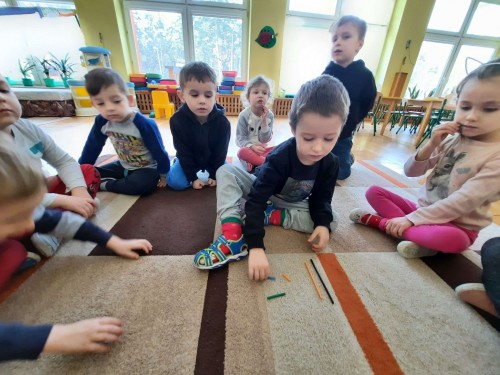 Od najkrótszego do najdłuższego - układanie patyczków
