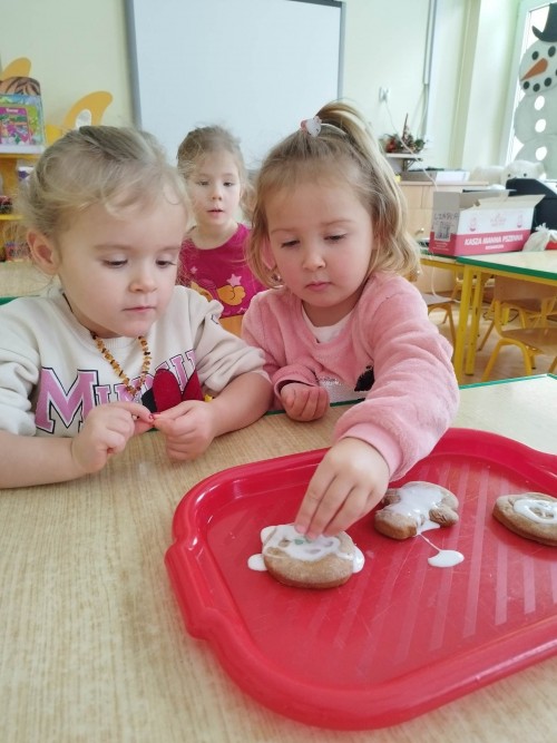 Ozdabiamy pierniczki